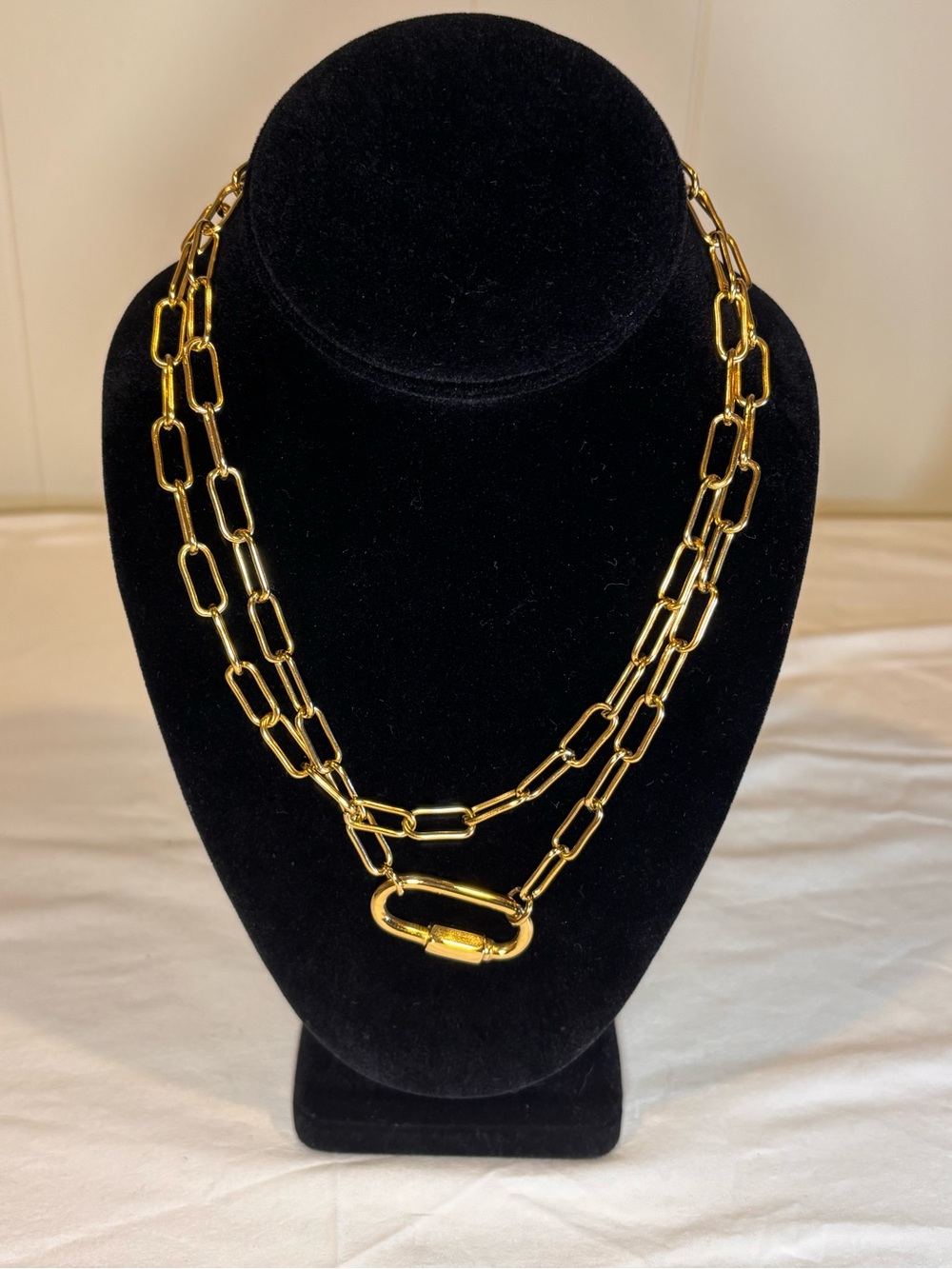Gold Tone Link Chain With Carabiner Clasp : 36 in